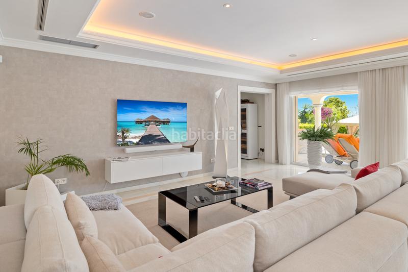 Foto abe9c66b-cc70-492c-83f1-4b5fc6d5833b. Casa en Los Naranjos Marbella