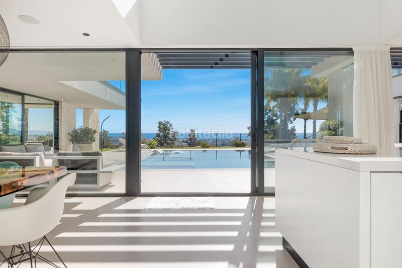 Foto d88981dc-de71-45f2-b99b-0c94a45ac1ae. Casa amb calefacció aparcament a La Alquería Benahavís