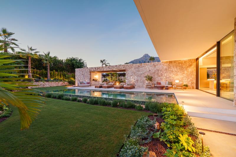 Foto 5df2740c-91d1-4b15-8173-ebed2cf70050. Casa con riscaldamento parcheggio in lomas de Marbella club Marbella