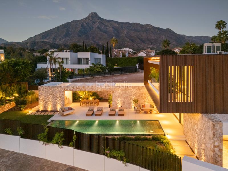 Foto f42ea307-3afb-4004-aad7-c83a915336e5. Casa con riscaldamento parcheggio in lomas de Marbella club Marbella