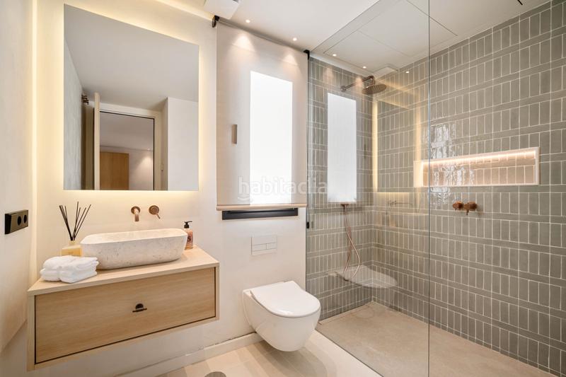 Foto 1494d5db-0b98-476b-af4e-277d4047bec7. Casa con riscaldamento parcheggio piscina in Los Naranjos Marbella