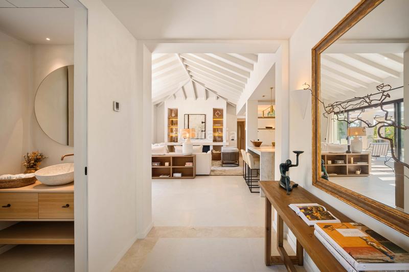 Foto 5724b4c5-8afa-4fc4-9ed7-c05e2d844dcd. Casa con riscaldamento parcheggio piscina in Los Naranjos Marbella