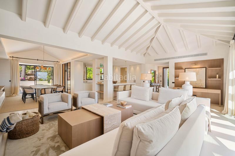 Foto 235ab50f-d6e8-4a5f-885c-96a051bf8fbb. House with heating parking pool in Los Naranjos Marbella