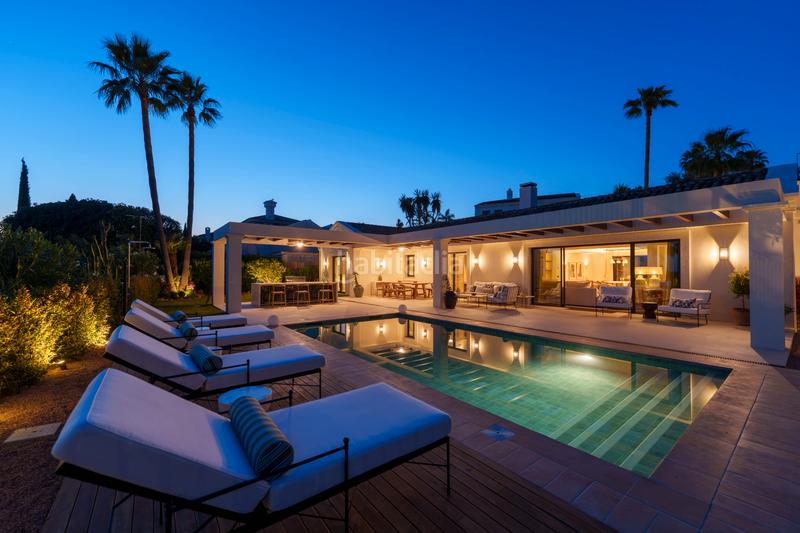 Foto afaf545a-010b-46af-8804-326cf73ba286. House with heating parking pool in Los Naranjos Marbella