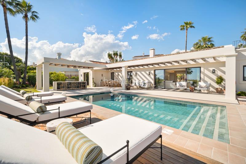 Foto fda02b84-c098-41b6-9a5f-7b4e6e4efc9a. Maison avec chauffage parking piscine dans Los Naranjos Marbella