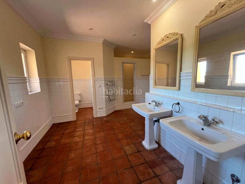 Foto d87c1cc0-9894-4bf1-9a87-e6cc68ca9f50. Chalet en calle fernando el santo 9 villa alto en Sotogrande