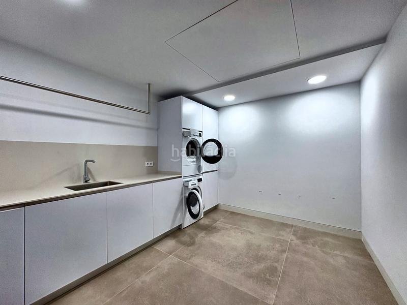 Foto 1a8d7e27-dc27-41cb-8600-e48270b0f74a. Chalet en avenida almenara 17 villa de lujo alto en Sotogrande