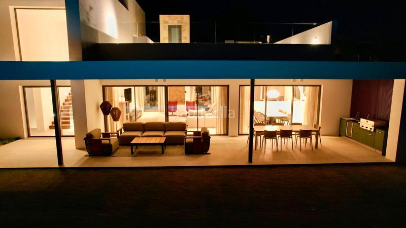 Foto 59096d10-efff-4730-85b4-221b5ecd4fd2. Chalet en avenida almenara 17 villa de lujo alto en Sotogrande