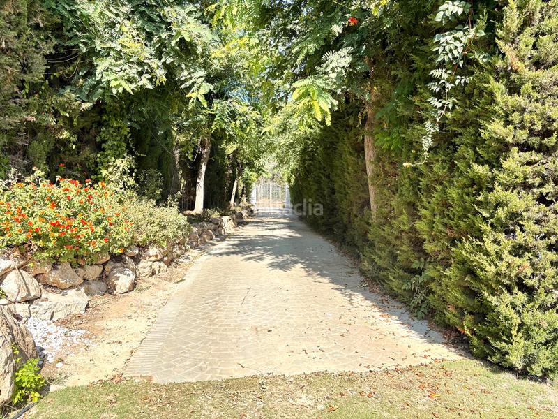 Foto 40d8af02-a42a-4904-b0a3-bdaf09e77a84. Xalet a calle fernando el santo 9 a Sotogrande costa Sotogrande