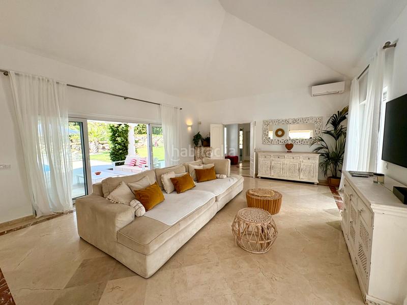 Foto 6027054d-7b58-4822-931d-7a4e300202a6. Xalet a calle fernando el santo 9 a Sotogrande costa Sotogrande