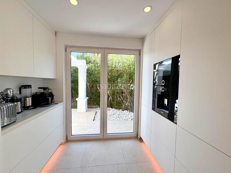 Foto 74f5e0fe-0862-4849-985b-da66951b76d5. Xalet a calle fernando el santo 9 a Sotogrande costa Sotogrande