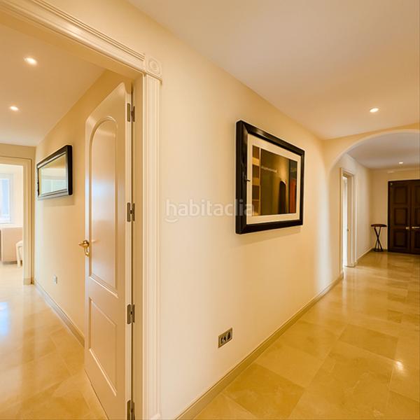 Foto 6f62a16e-db0e-4ff4-93e4-d239bf51b394. Piccolo appartamento in urbanización san roque club 14 in Sotogrande