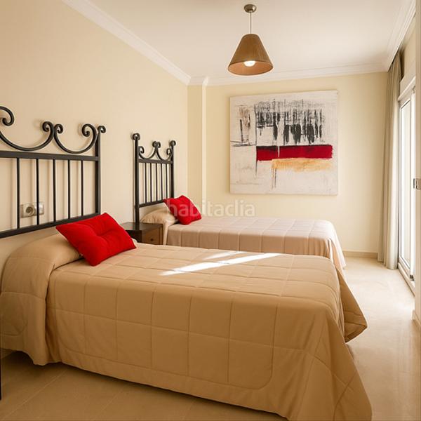 Foto ed17781b-a958-4501-a1ce-b414aaa8c3ce. Piccolo appartamento in urbanización san roque club 14 in Sotogrande