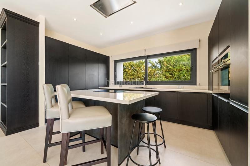 Foto e7f16531-3915-4822-ab9b-9ecca743e80e. Casa amb calefacció aparcament piscina a La Quinta Benahavís