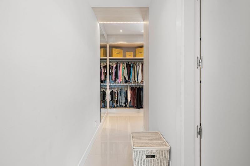 Foto 00e0a282-08f3-4014-a3cf-9de309cea94f. House with heating parking in Benahavís pueblo Benahavís