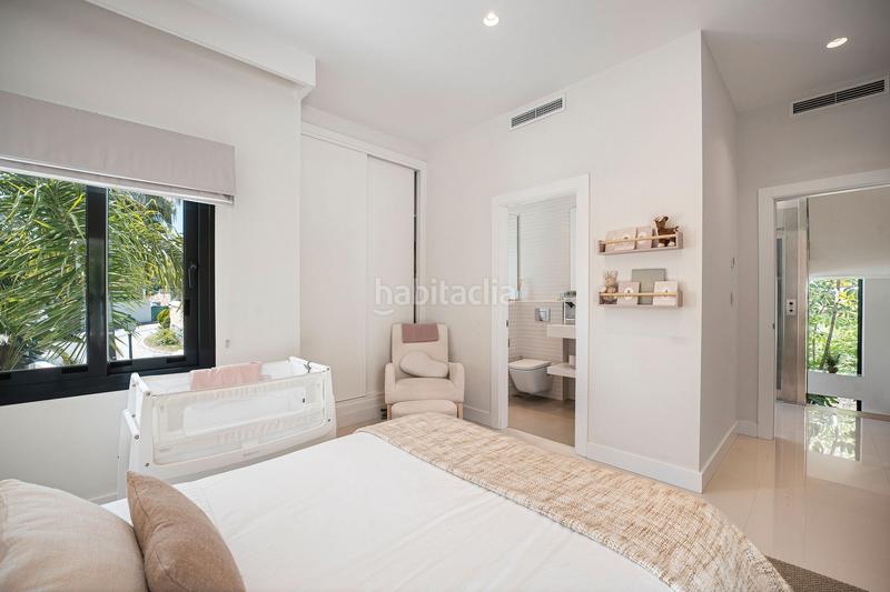 Foto 361a9434-5bc5-48d6-8dfe-f02ca8b9c371. House with heating parking in Benahavís pueblo Benahavís