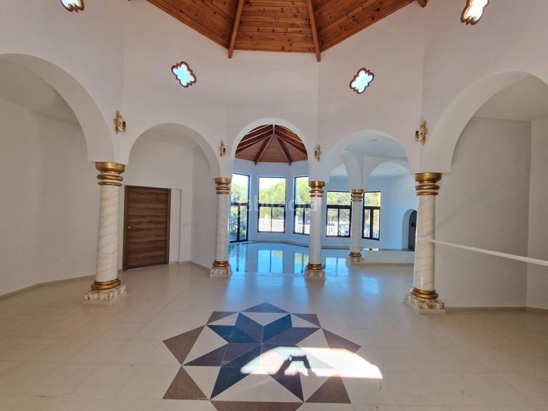 Foto 03e4008a-a8b0-43d8-905a-1db72499e503. Casa amb aparcament piscina a Sotogrande alto Sotogrande