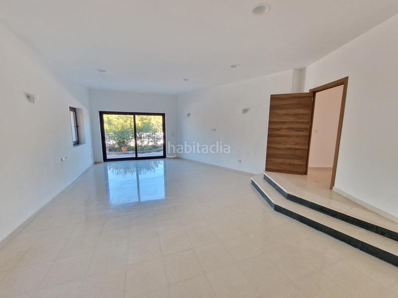 Foto 50a70344-a3cf-4d55-a1d5-2e75b4a94cd9. Haus mit parking pool in Sotogrande alto Sotogrande