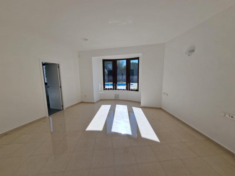 Foto 297f3f6b-a25d-4d86-9a41-efde76f3c36e. Maison avec parking piscine dans Sotogrande alto Sotogrande