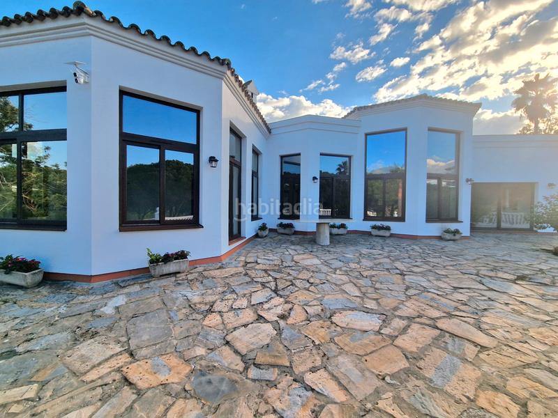 Foto 8486e43c-57b3-48a0-ba94-95813e6b31ba. Maison avec parking piscine dans Sotogrande alto Sotogrande