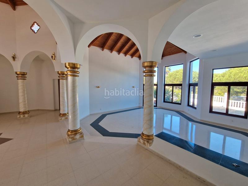 Foto 9ff1c80d-2264-4299-a065-e943bc32683c. Maison avec parking piscine dans Sotogrande alto Sotogrande