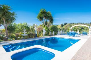 Maison à Altos de Estepona