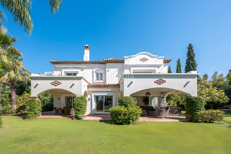 Foto 0d970d45-702c-4b05-bf4c-06e80e58d7a0. House with heating parking pool in La Quinta Benahavís