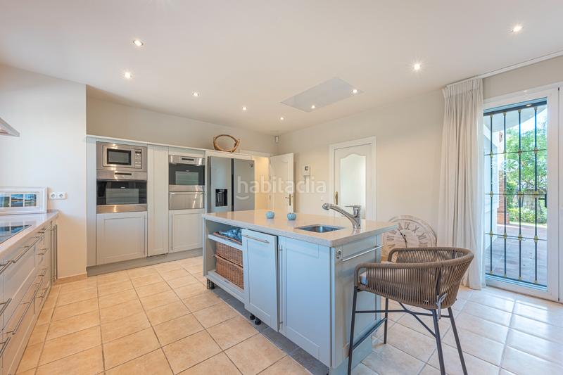 Foto 3c92e5af-abe1-4b75-bbf0-af4936eb1282. Maison avec chauffage parking piscine dans La Quinta Benahavís