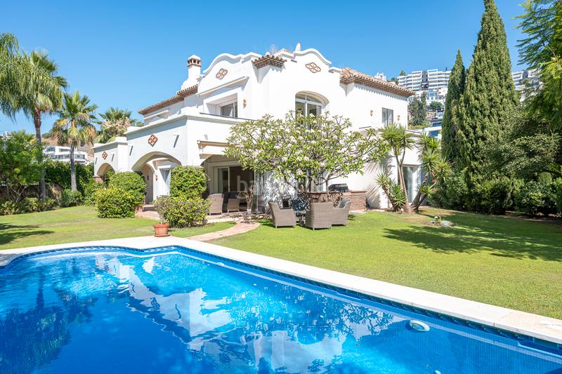 Foto 5ad80f44-37ec-41a5-ac4b-78d0b08db237. Maison avec chauffage parking piscine dans La Quinta Benahavís