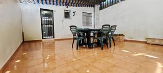 Casa adossada a Villafranca de Córdoba. Niños pequeños en casa? ésto te va a sonar. y lo mejor... te va