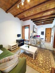 Location Appartement  Passatge del baró de griñó. Baro de griño ( sants)