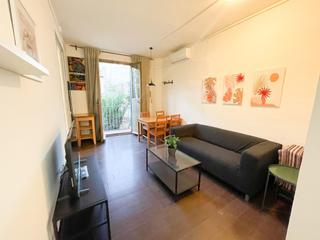 Miete Etagenwohnung  Carrer de bruniquer. Bruniquer - estudio de temporada