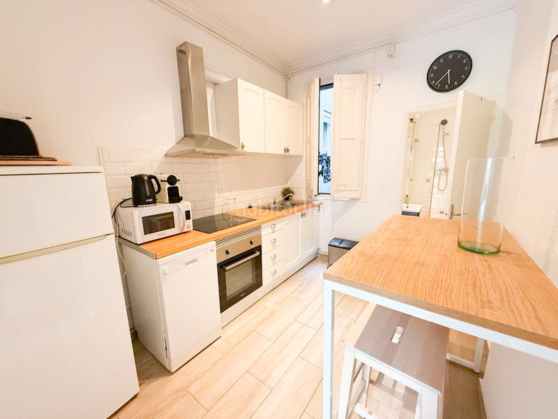 Foto ab7b26b3-496c-41a7-98ad-ce88f54f2f32. Alquiler piso c/ arago 1 habitacion en L´Antiga Esquerra de l´Eixample Barcelona