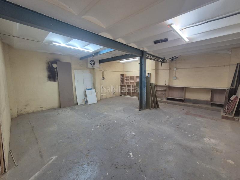 Foto 046b1405-ce23-42a4-ac4e-7f4f735d14ab. Lloguer local comercial a carrer de calàbria 139 a Barcelona
