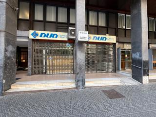 Lloguer Local Comercial a Travessera de dalt 32. 140m2