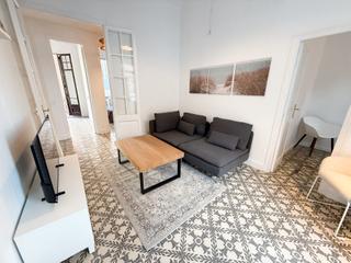 Location Appartement  Carrer de cornet i mas. Sarria, 3 habitaciones, temporada
