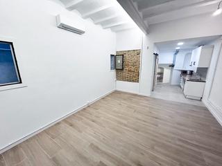 Miete Etagenwohnung  Plaça llibertat. Pl. llibertat