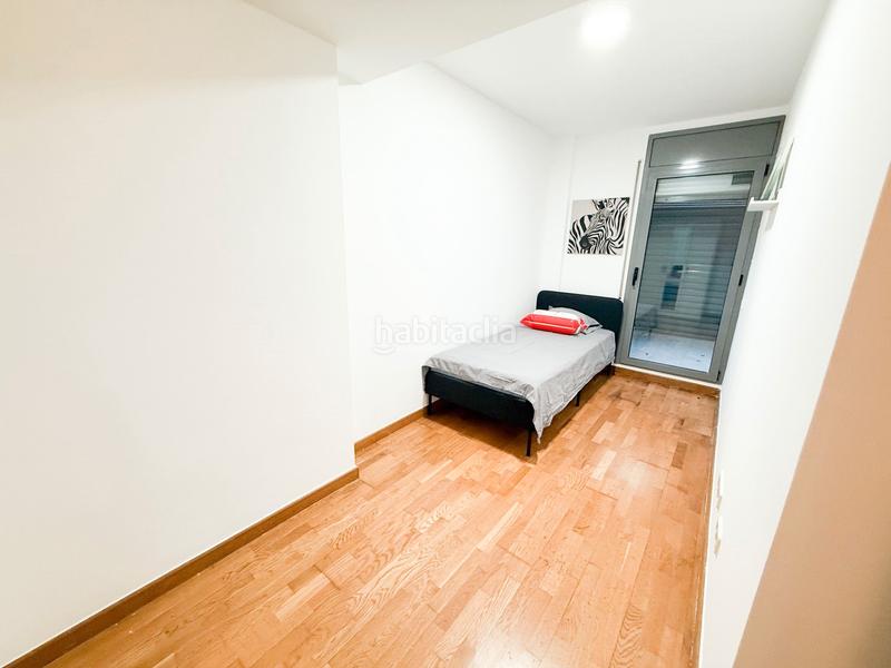 Foto bde0fd14-4762-4390-b42e-c91a40312a84. Rent duplex with heating in Sagrada Família Barcelona