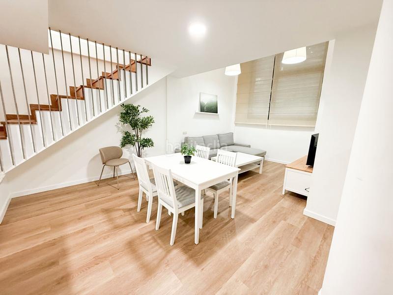 Foto d0b094c5-f35c-4d52-a127-07744a8ed66e. Rent duplex with heating in Sagrada Família Barcelona