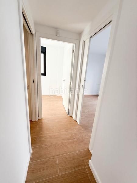 Foto 8c0b6aaa-ff93-49f7-8e74-710ccc0699ba. Rent flat with heating parking in La Font d´en Fargues Barcelona