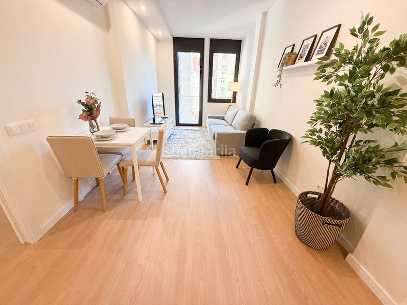 Foto 687e00a0-b268-43eb-a023-4aaff27a3b2d. Location appartement avec chauffage dans Fort Pienc Barcelona