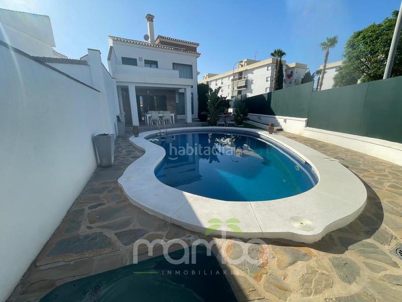 Foto 708a51ad-b175-408c-aebd-10f2e573a188. Chalet venta en limonar en El Limonar Vélez - Málaga