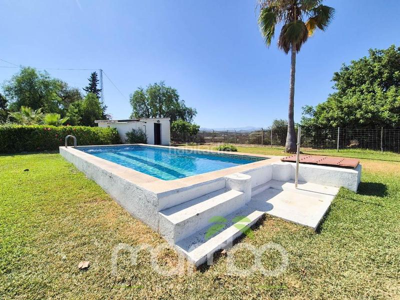 Foto 471a90fd-07a9-4110-a3a9-62acf971dd7d. Casa venta de casa de campo con finca rústica en Viña Málaga Torre del Mar