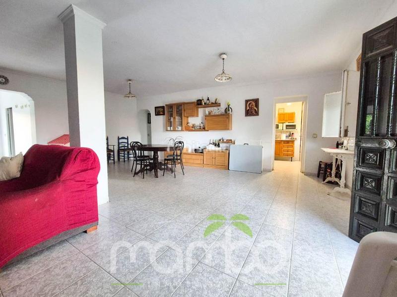Foto d45c37df-7359-4d84-8664-5791a9c041d6. Casa venta de casa de campo con finca rústica en Viña Málaga Torre del Mar