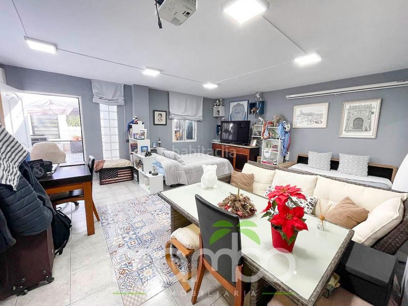 Foto 1621b3b6-8b63-4b28-908f-cdc00fe03823. Chalet with parking in Viña Málaga Torre del Mar