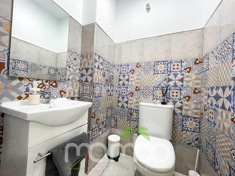 Foto 47a7ac06-3b29-4e8f-95b2-5be7d577ba7f. Chalet with parking in Viña Málaga Torre del Mar