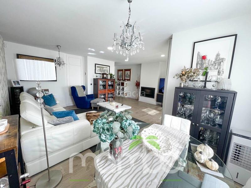 Foto 8a2d9183-d7a2-4f49-82cf-114d782e9b69. Chalet with parking in Viña Málaga Torre del Mar