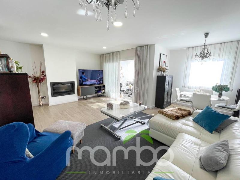 Foto b9f56929-2abb-4bff-a399-42e3c4b76b83. Chalet with parking in Viña Málaga Torre del Mar