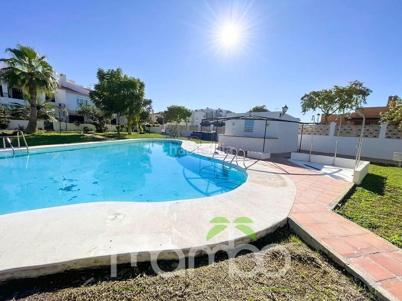 Foto c80271b5-330f-4bc2-81bf-62b07577e827. Chalet with parking in Viña Málaga Torre del Mar