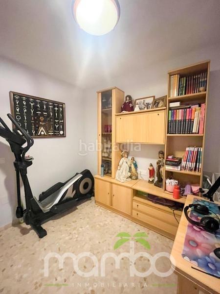 Foto f852d464-0b2d-44f8-b168-206bb5efbe8e. Piso venta piso en Viña Málaga Torre del Mar